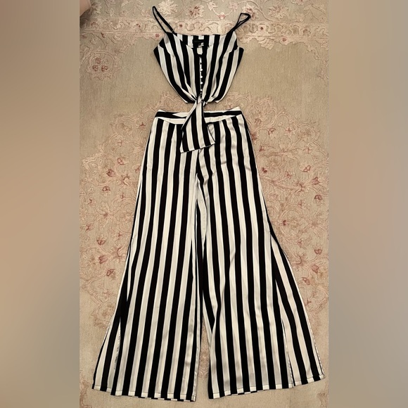 Dance&Marvel Black and White Striped Top and Bottom Matching Set - Picture 1 of 11
